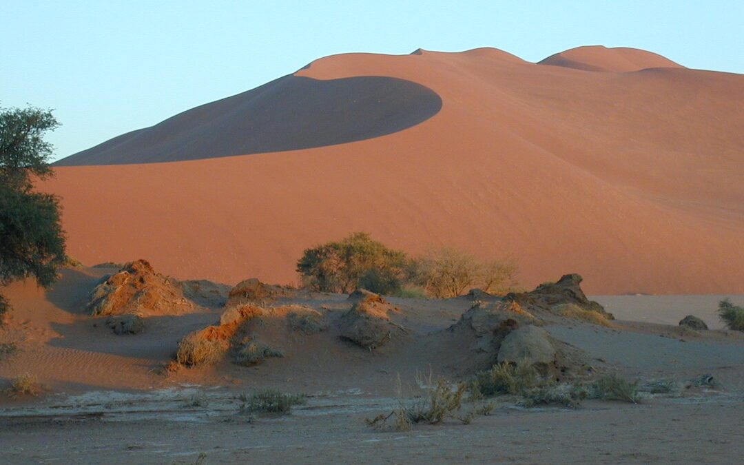 Sunrise in Sossusvlei